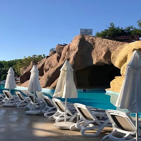 Blue Waters Club 호텔