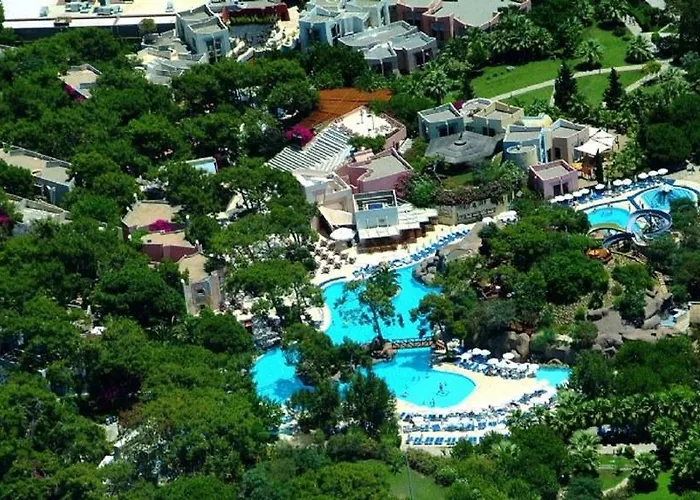 Blue Waters Club 5* 시데