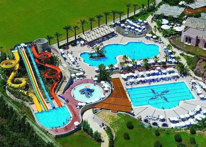 Hotel Blue Waters Club