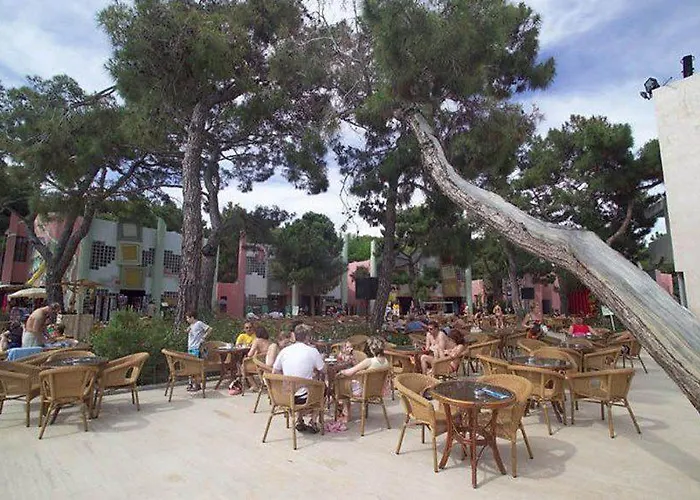 Blue Waters Club 5* Side