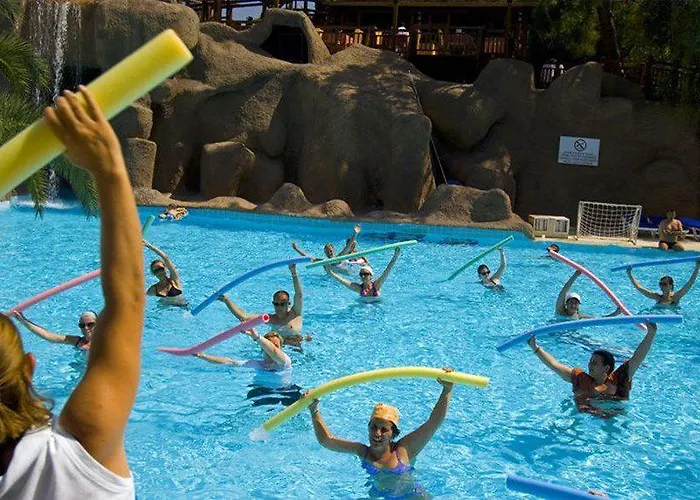 Blue Waters Club Otel