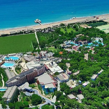Blue Waters Club Hotel Side