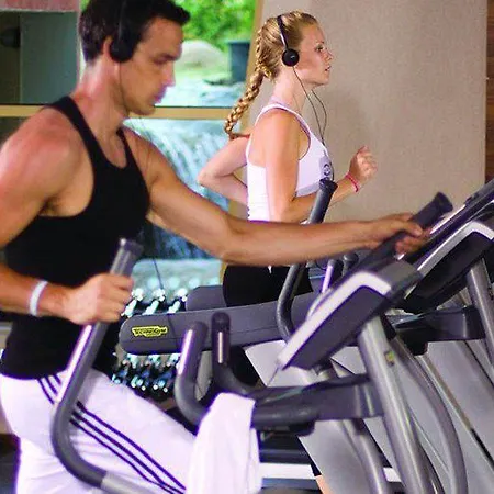 Blue Waters Club Сіде