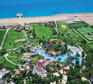 Готель Blue Waters Club 5*